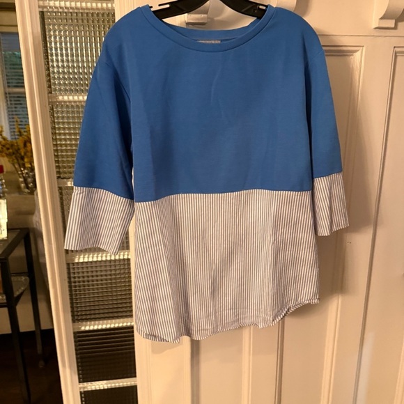 COS Women’s Striped Accent Mixed Media blue /white Sweater Top Sz M NWOT - Picture 3 of 11